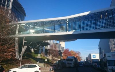 Neubau Fußgängerbrücke von Convention Center zu Halle 7